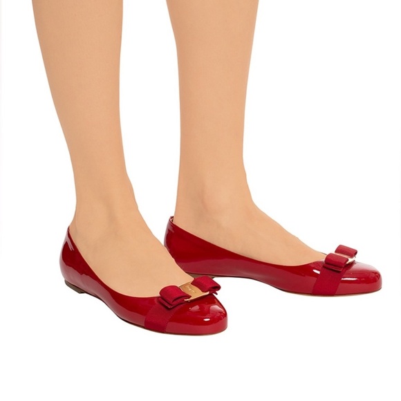 Salvatore Ferragamo Shoes - Ferragamo Varina flats ‼️